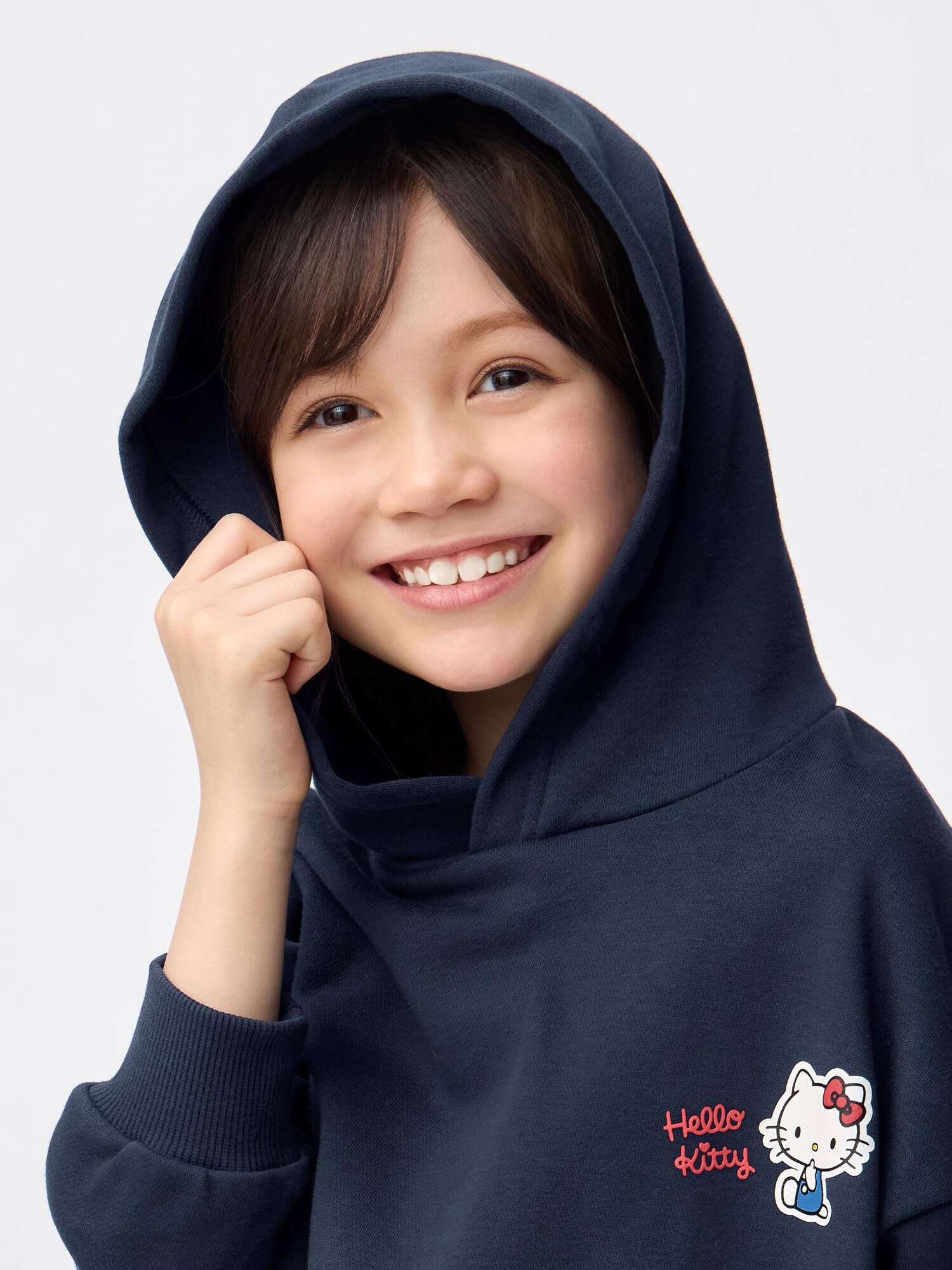 GU公式 | GIRLSスウェットパーカ Sanrio characters(キッズ)