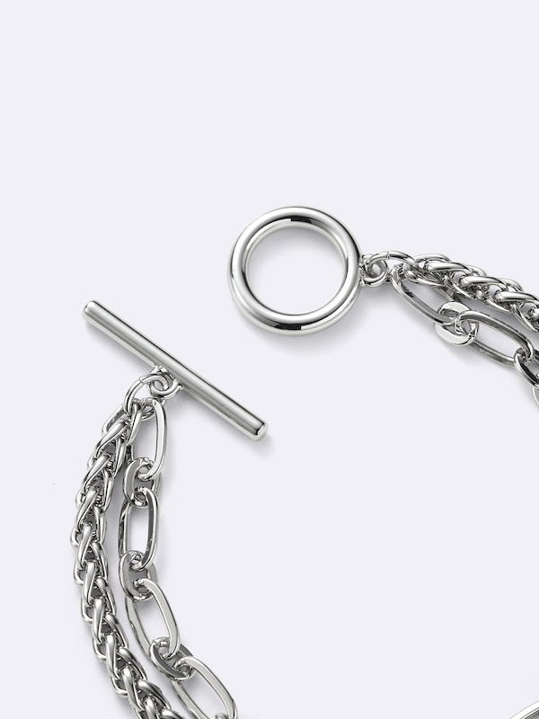 チェーンブレスレット