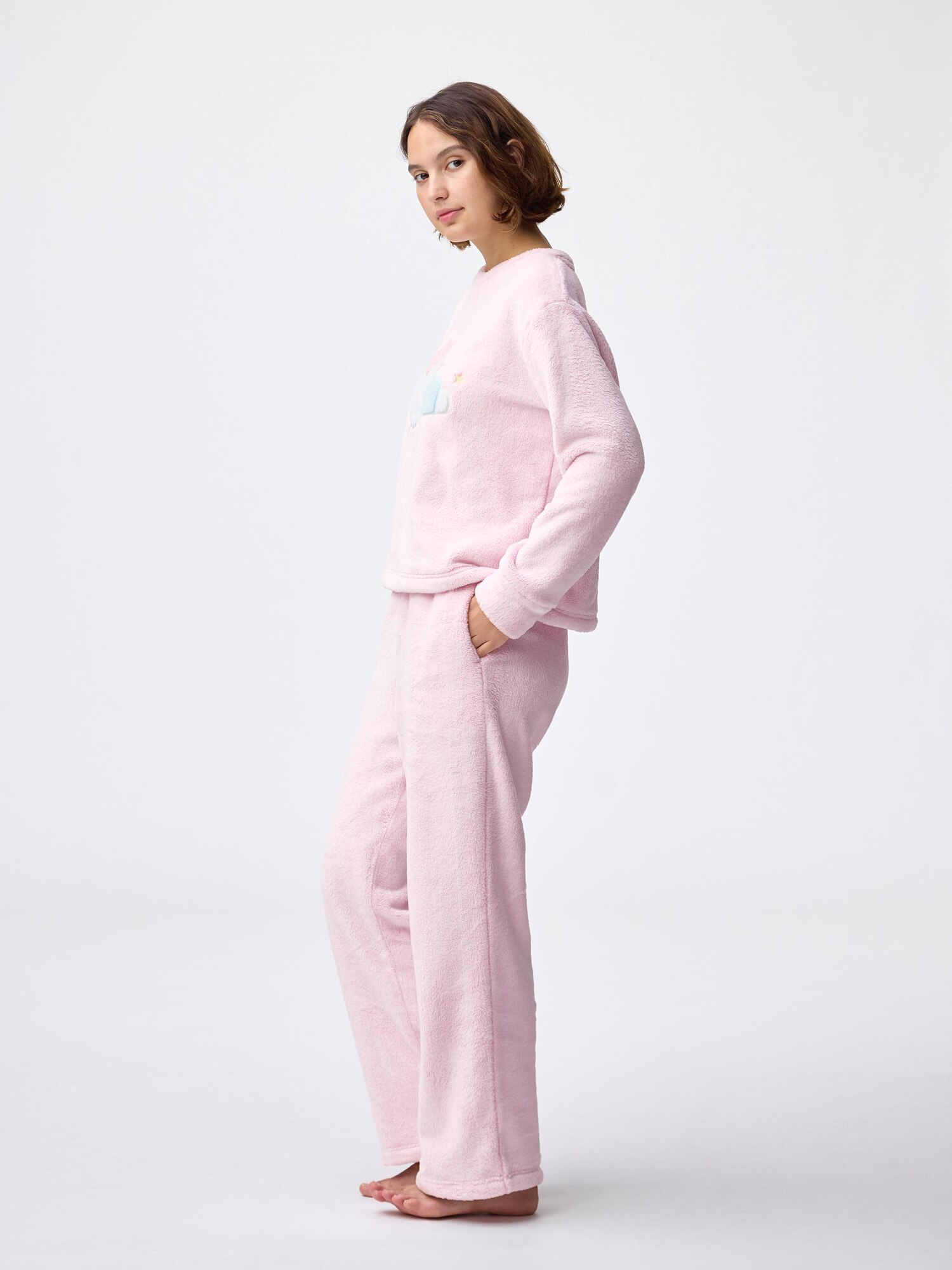GU公式 | マシュマロフィールラウンジセット Sanrio characters