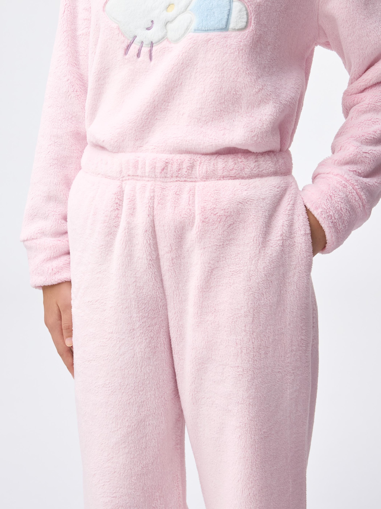 GU公式 | マシュマロフィールラウンジセット Sanrio characters