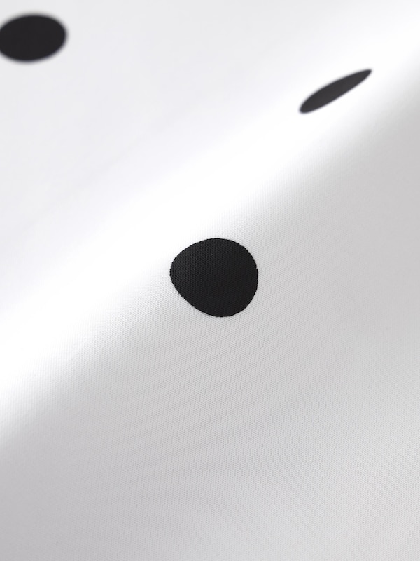 サテンドットフレアスカート