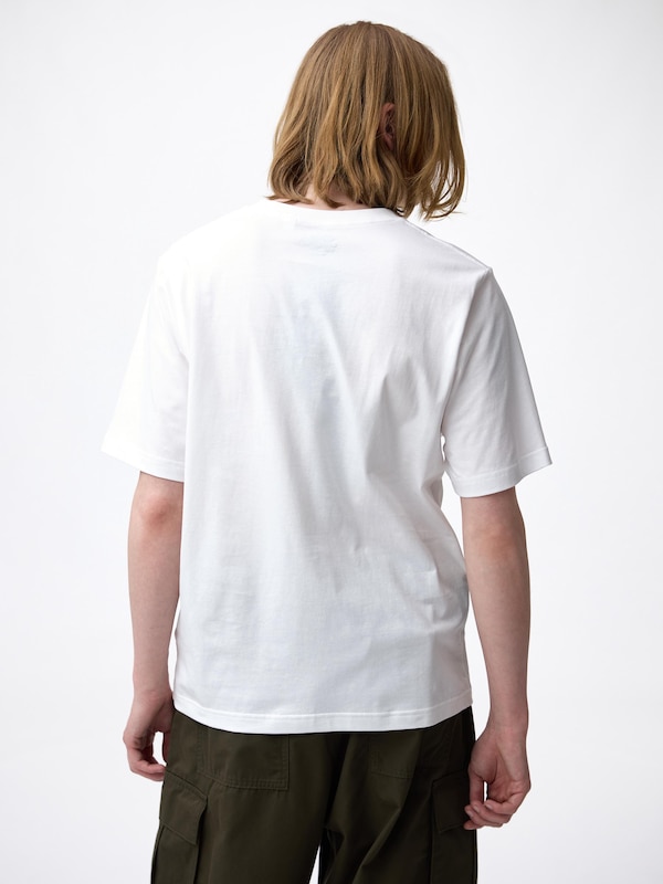 グラフィックT ジョジョの奇妙な冒険7