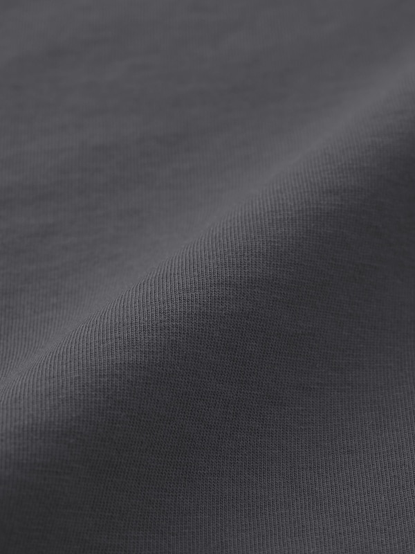 グラフィックT ジョジョの奇妙な冒険7