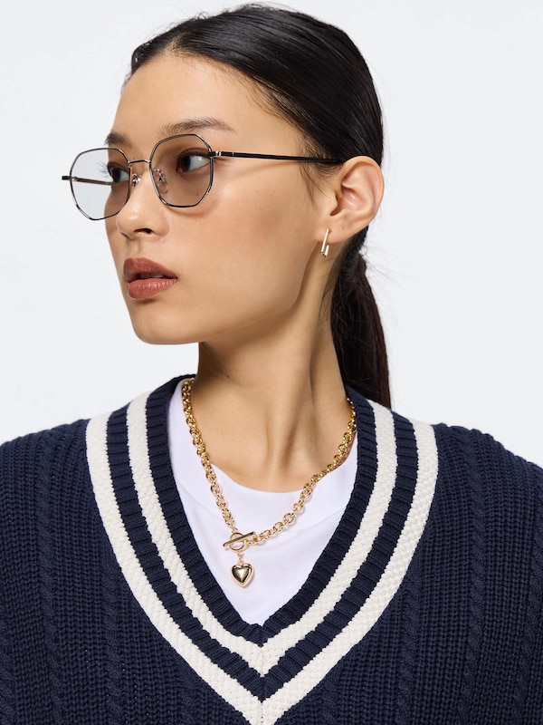 Heart Motif Volume Chain Necklace