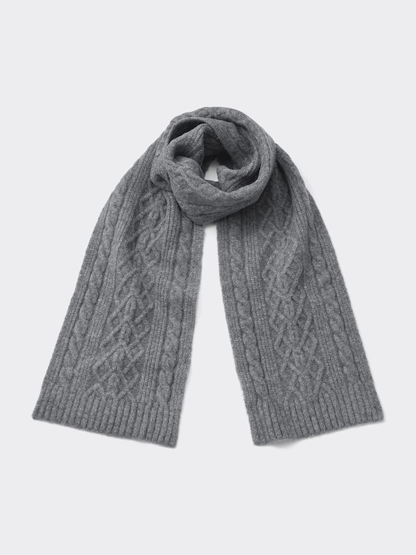 Puffy Touch Knitted Scarf