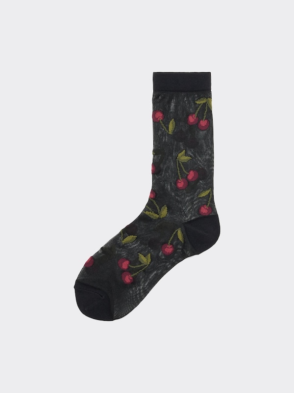 Sheer Crew Socks Cherry