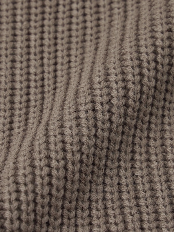 Low Gauge Half-Zip Sweater