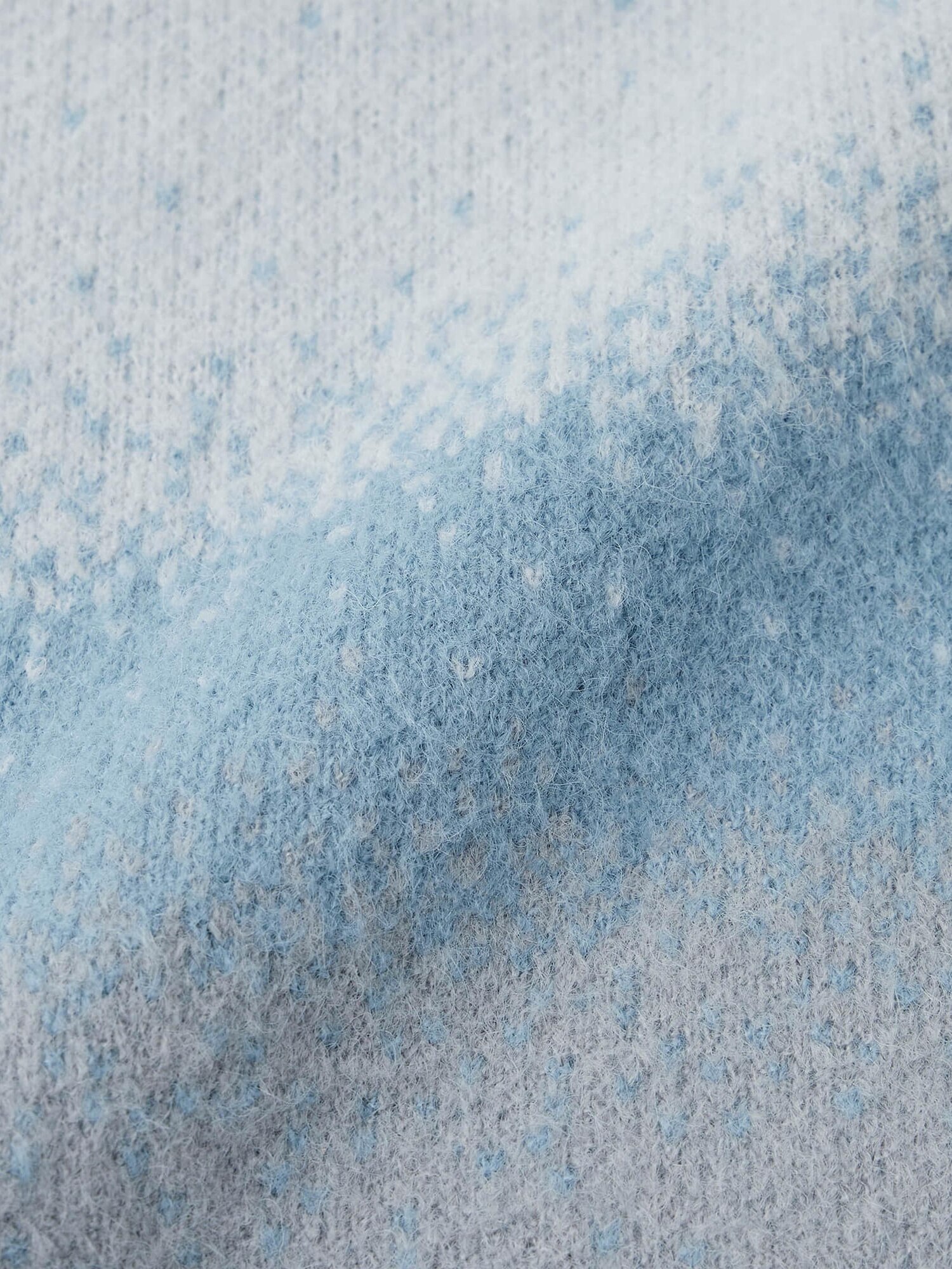 BRUSHY KNITTED Crew Neck Sweater Gradation | GU US