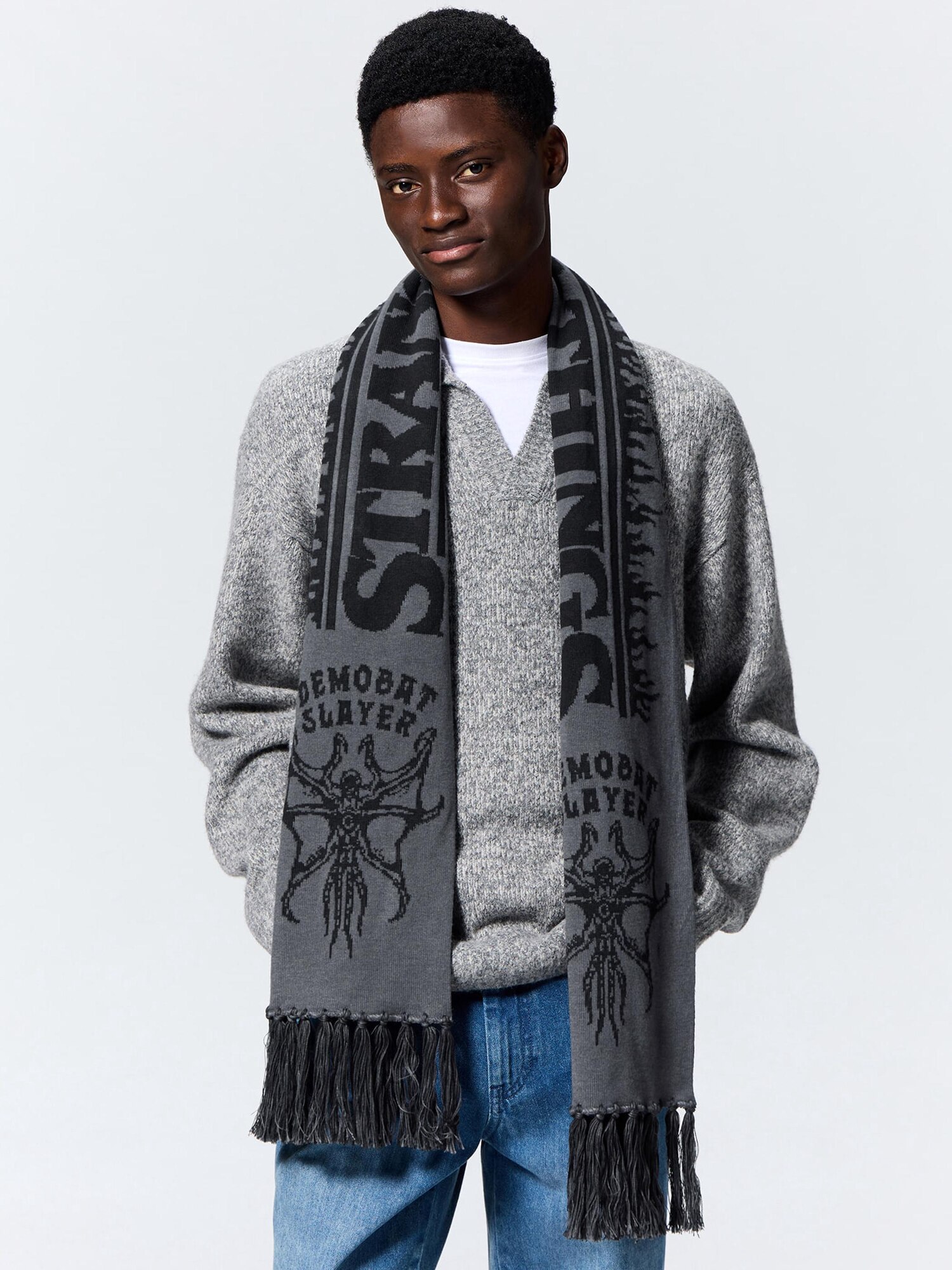 Knitted Scarf | Stranger Things | GU US