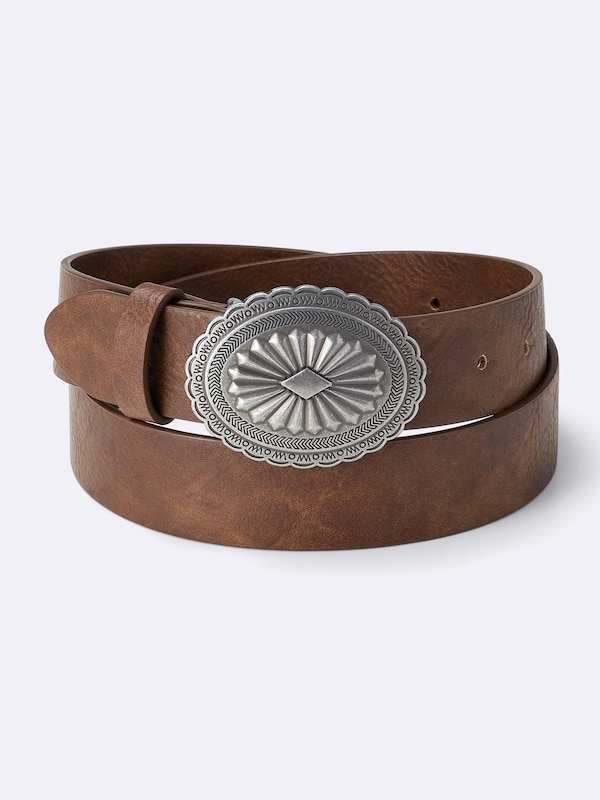 Concho Buckle Belt