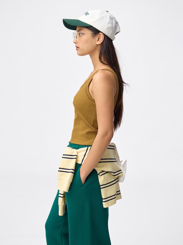 Bra-Feel Cropped Ribbed Tank Top