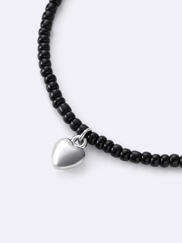 Motif Beaded Necklace