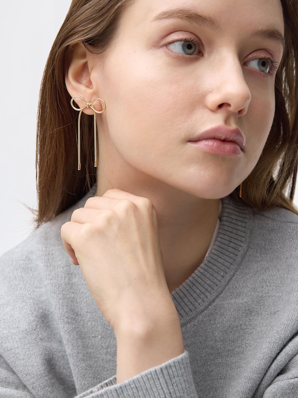 Snake Chain Ribbon Pierced Earrings