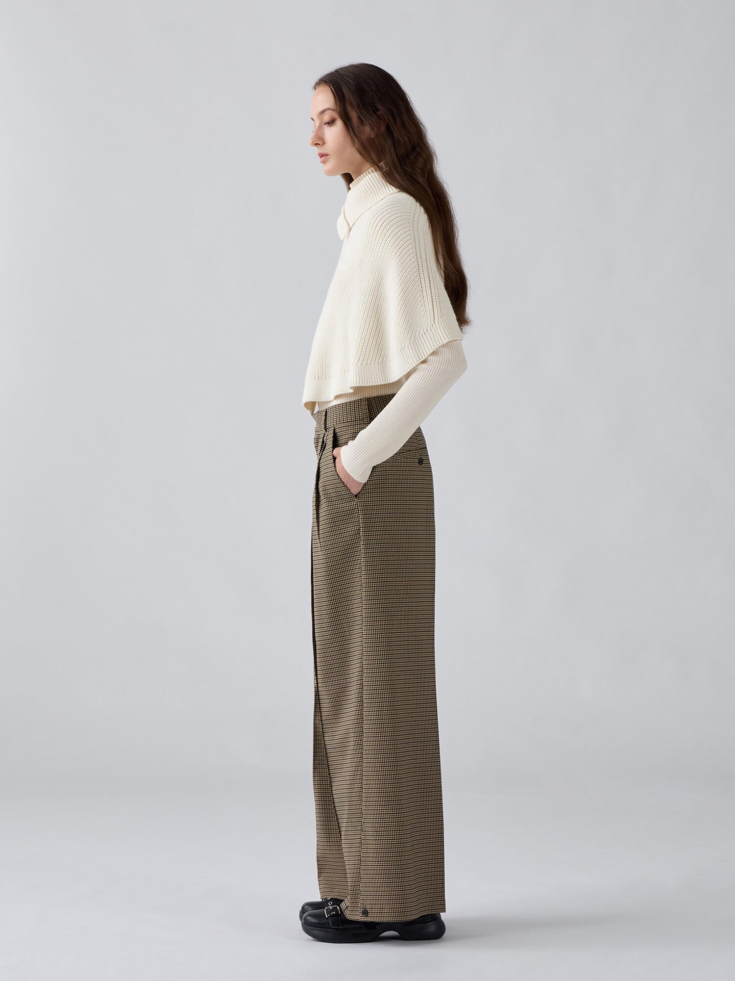 Trousers Checked by rokh | GU US Trousers Checked by rokh | GU US