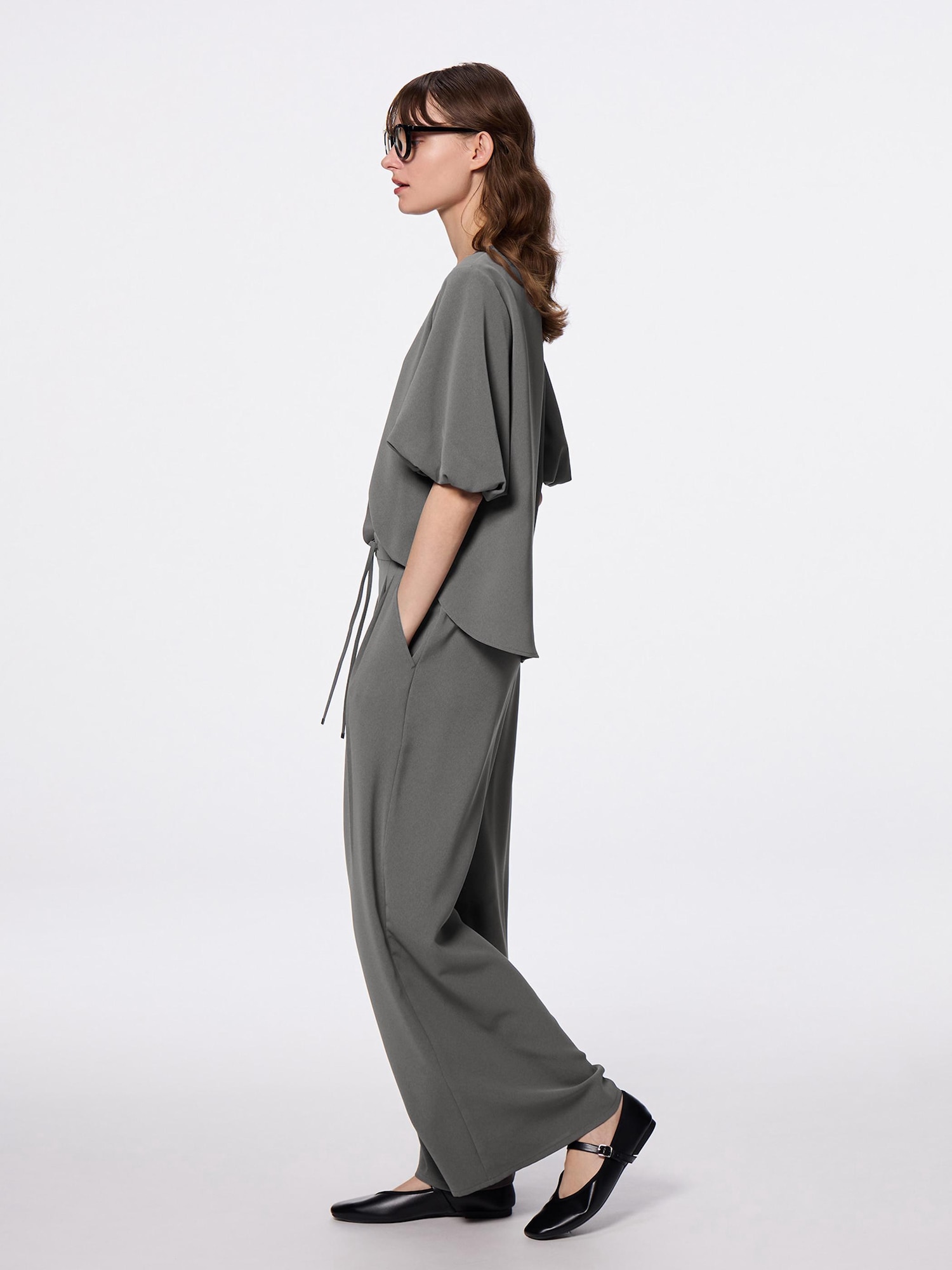 韓国商品/FLARE UP Asymmetrical Drape Pants 한섬 EQL