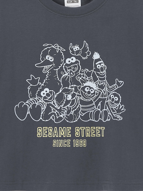 Graphic T-Shirt | Sesame Street 1