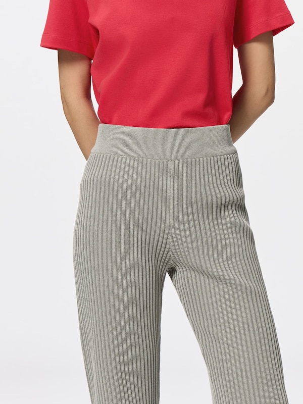 Ribbed Knitted Flared Pants
