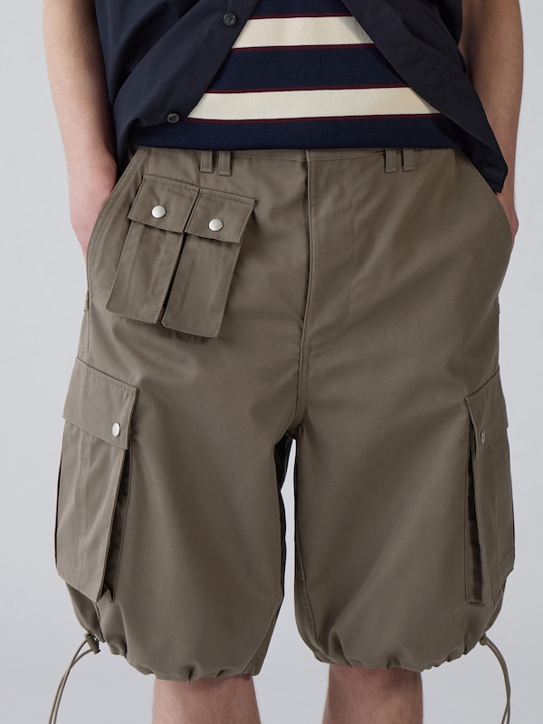 Wide Cargo Shorts | by rokh