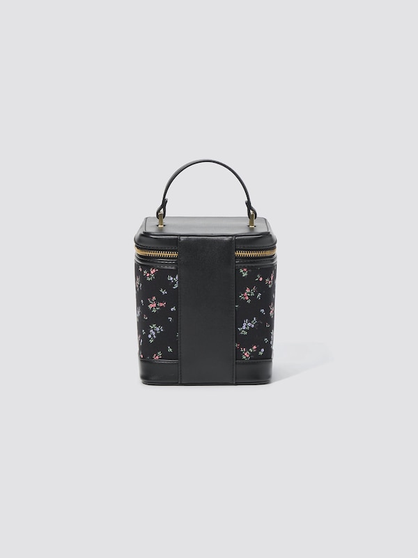 Vanity Bag | Flower | by rokh