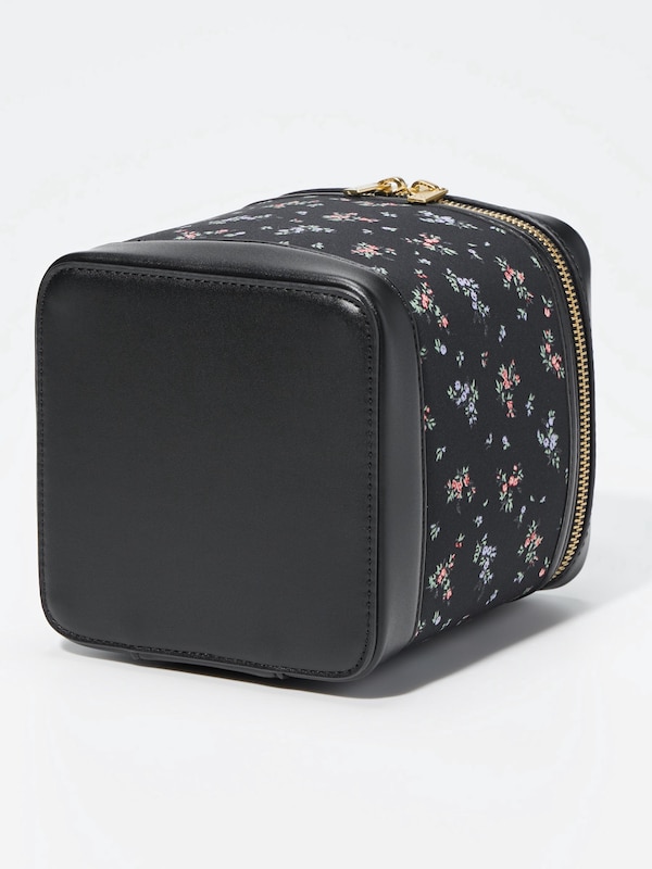 Vanity Bag | Flower | by rokh