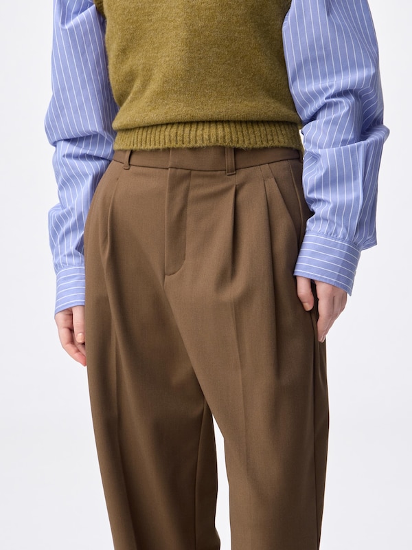 Pleated Wide Pants