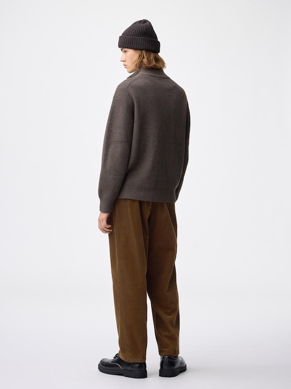 Corduroy Carrot Pants