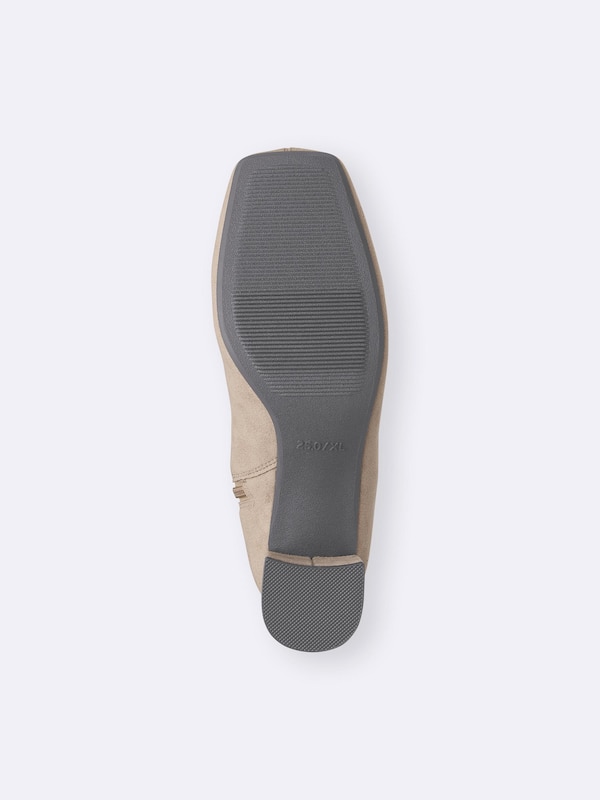 Ultra Stretch Heel Boots