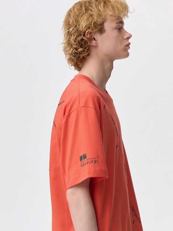 Graphic T-Shirt | Switch | DEATH STRANDING 2: ON THE BEACH