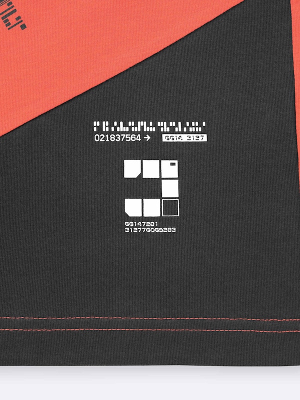 Graphic T-Shirt | Switch | DEATH STRANDING 2: ON THE BEACH