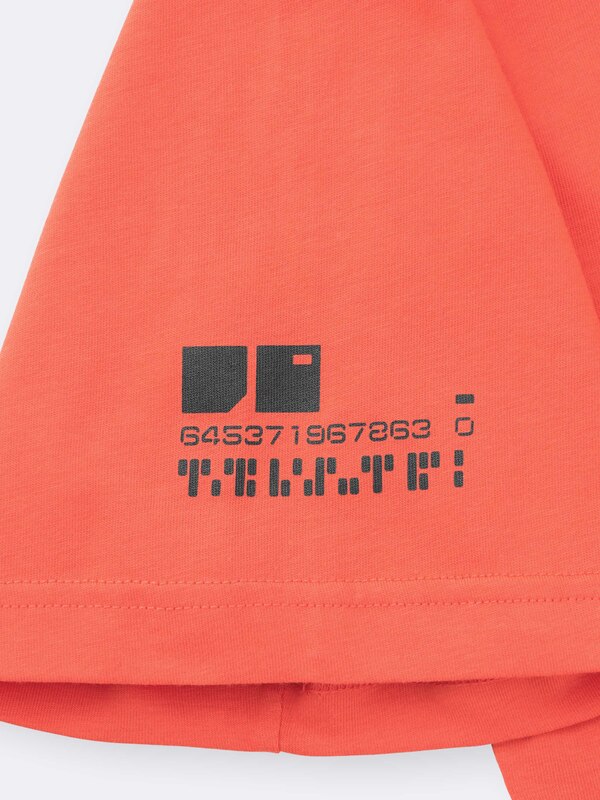 Graphic T-Shirt | Switch | DEATH STRANDING 2: ON THE BEACH