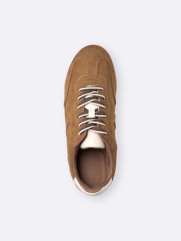 Double Shoe Lace Flat Sneakers