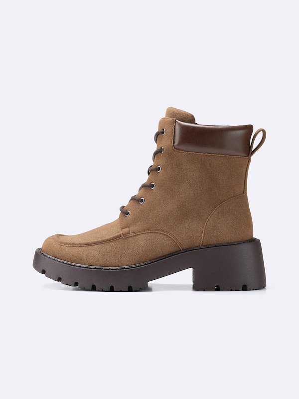 Volume Sole Lace Up Boots