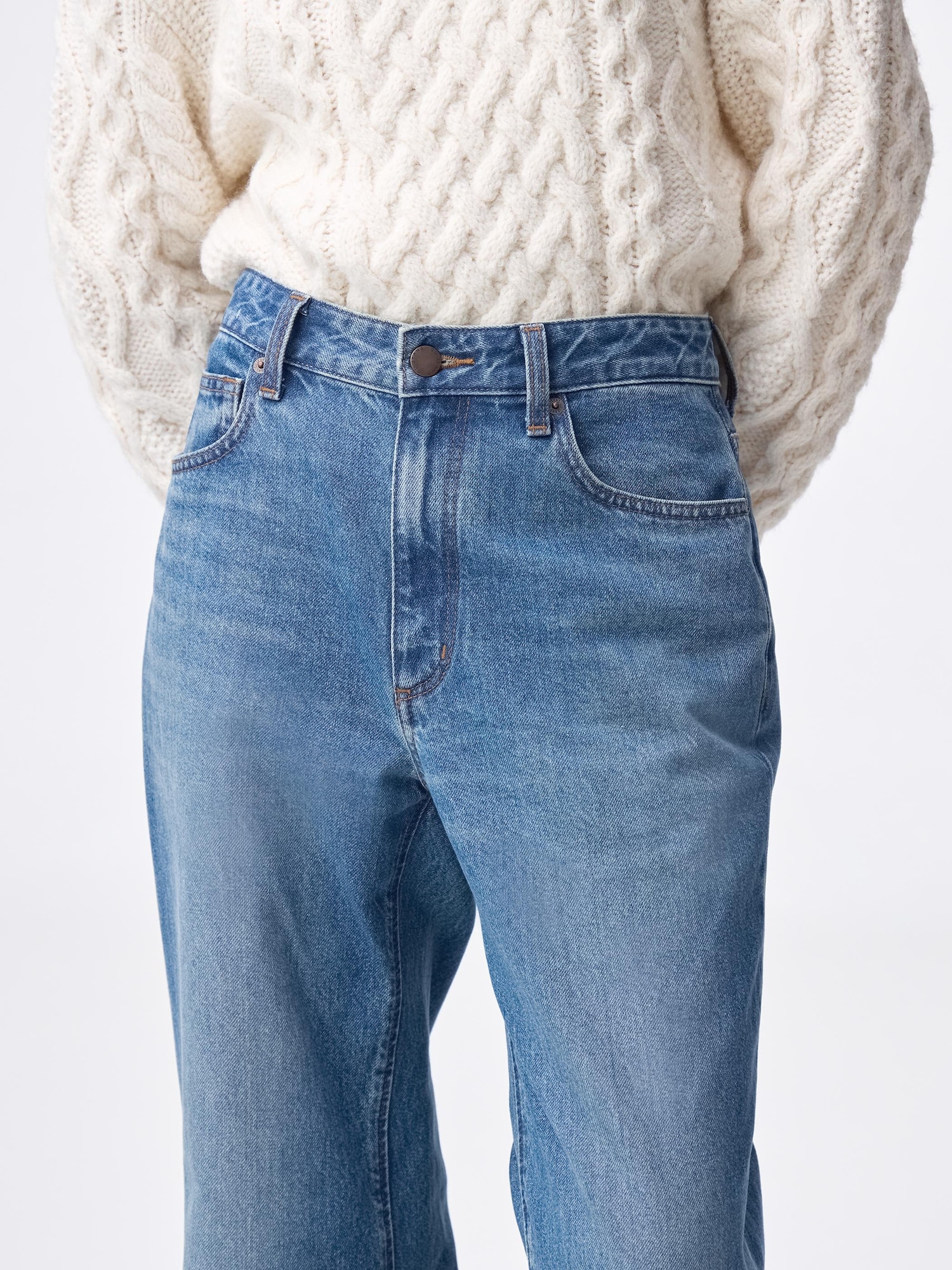 Relaxed Wide Flared Jeans | GU US