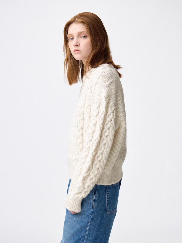 Cable Crew Neck Knitted Pullover