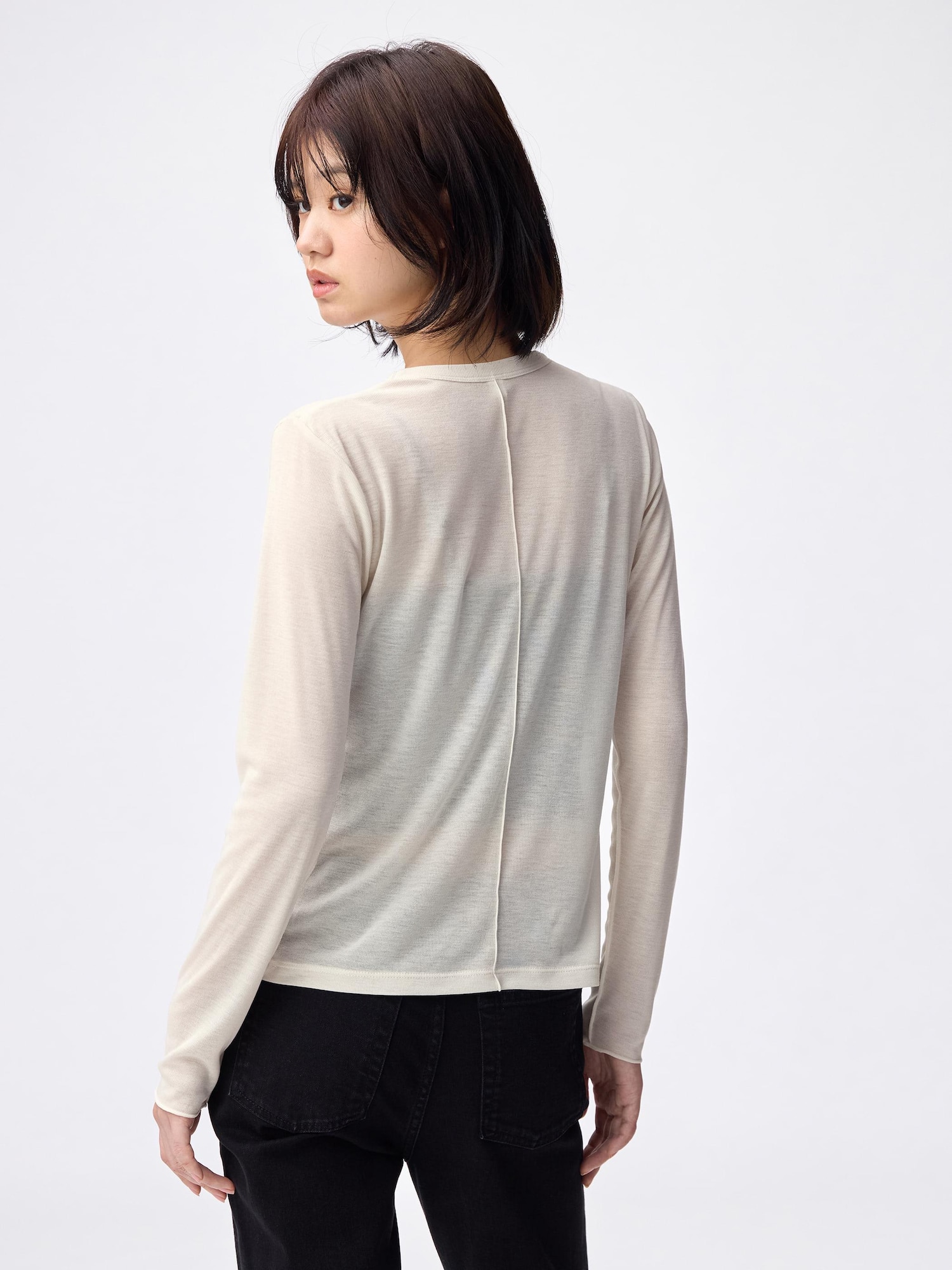 Soft Sheer Crew Neck T-Shirt | Long | GU US