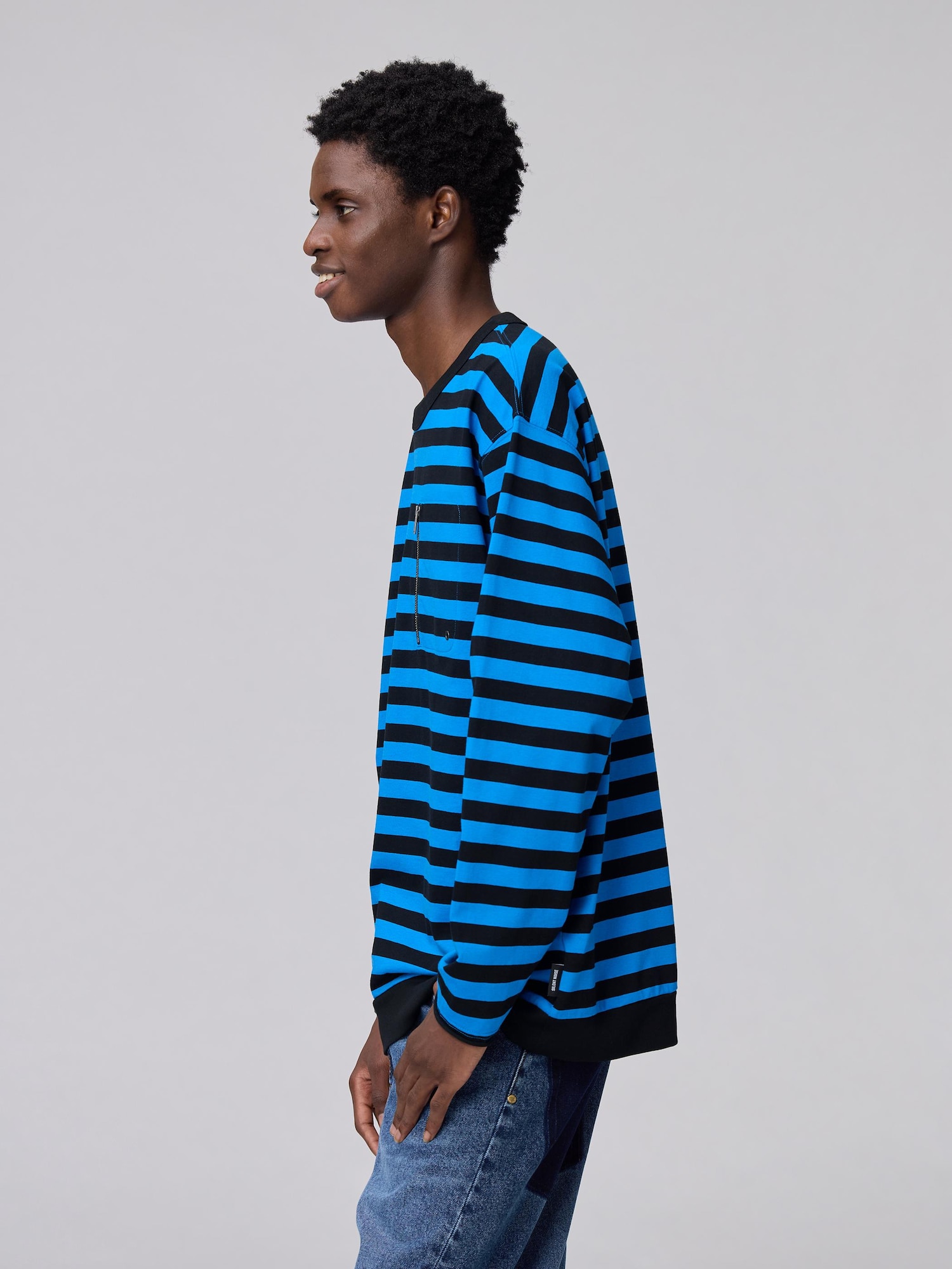 ga.co　Oversized volume stripe SH Zip Pocket Striped T-Shirt | Long | UNDERCOVER | GU US
