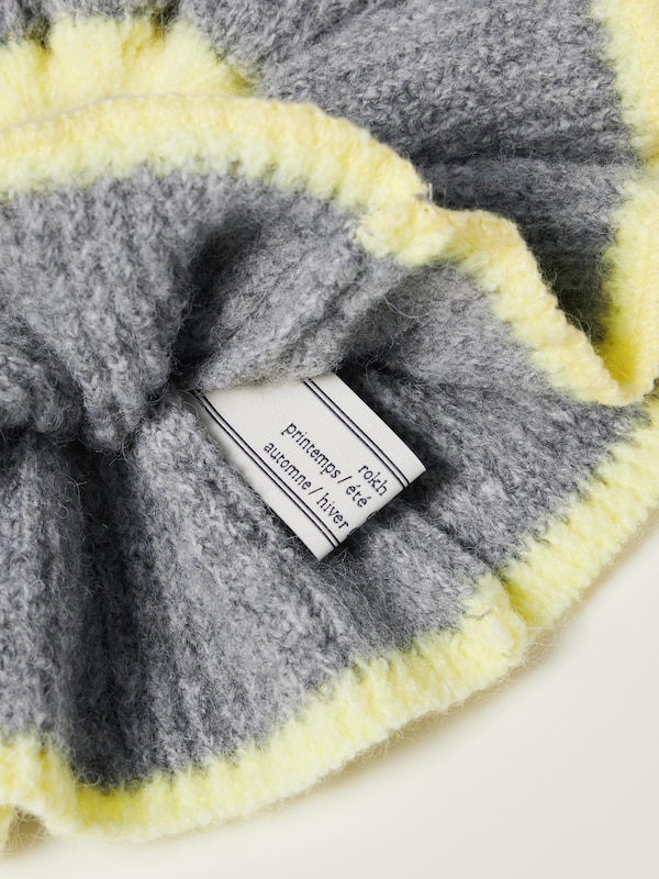 Knitted Scrunchie | by rokh