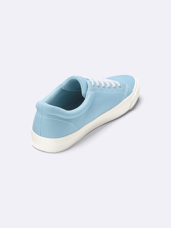 Comfy Insole Canvas Sneakers