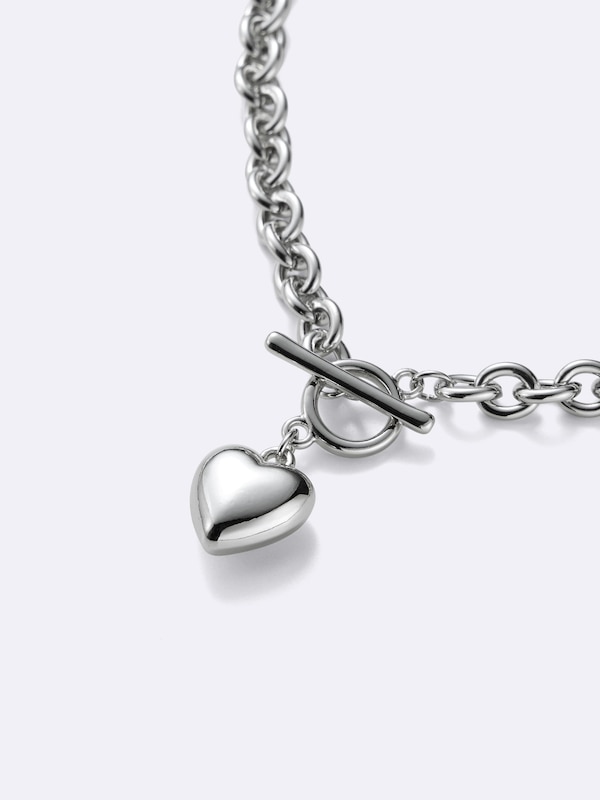 Heart Motif Volume Chain Necklace