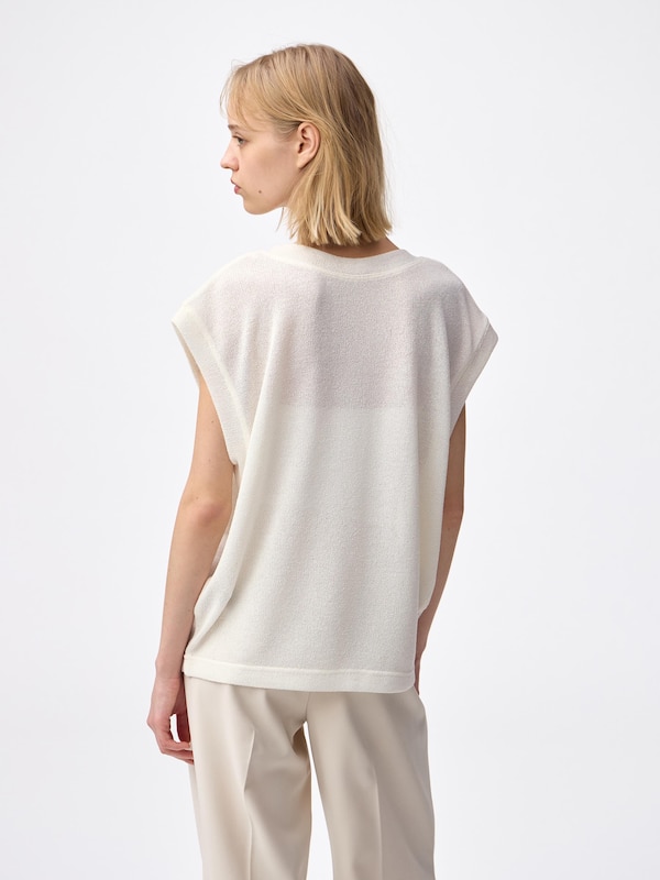 Loop Yarn V Neck T-Shirt