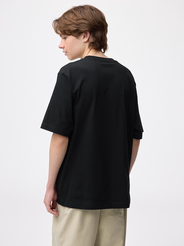 Graphic T-Shirt | Ilya Kuvshinov