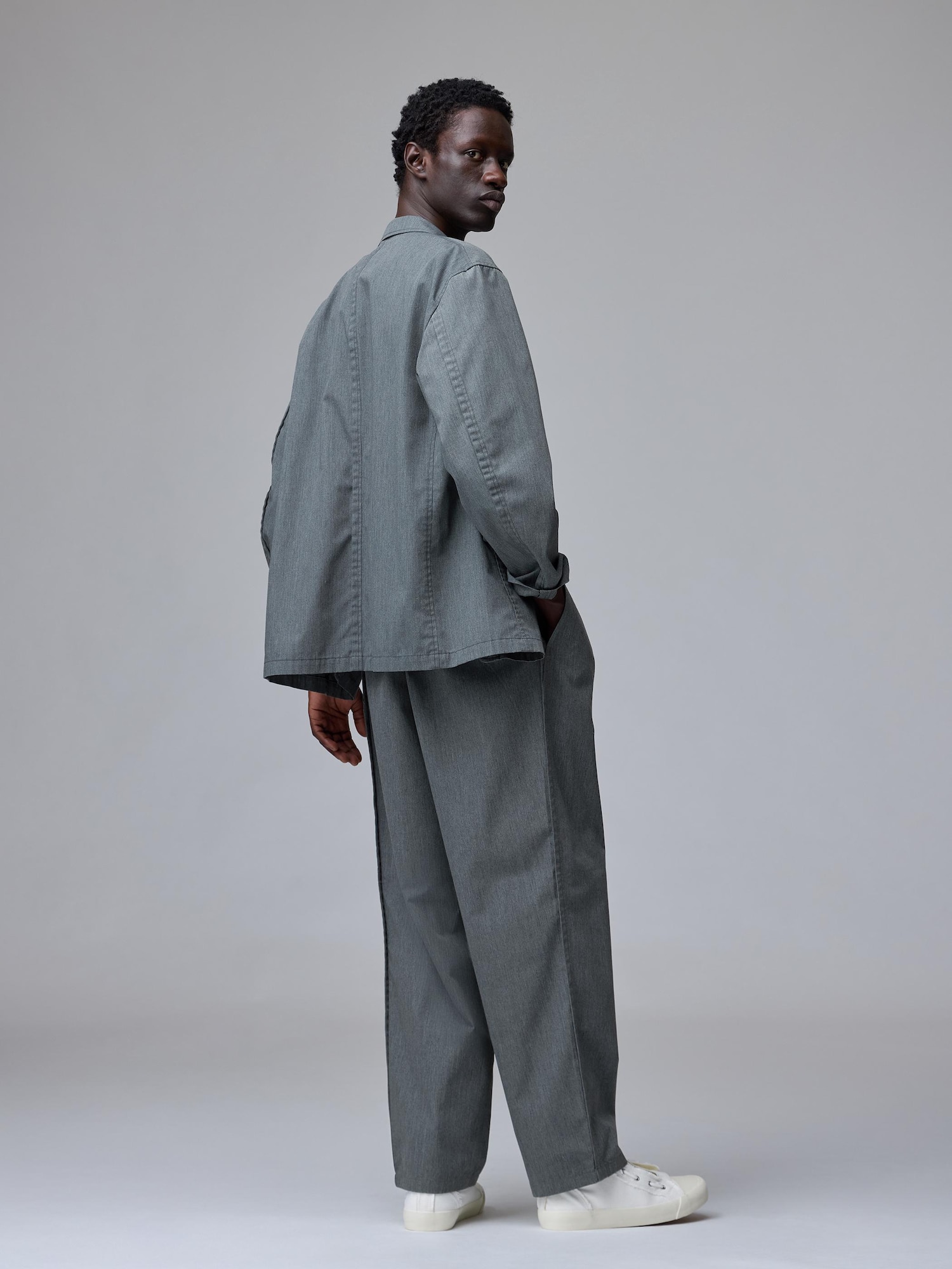 Unisex Wide Tapered Pants | UNDERCOVER | GU US Unisex Wide Tapered Pants | UNDERCOVER | GU US
