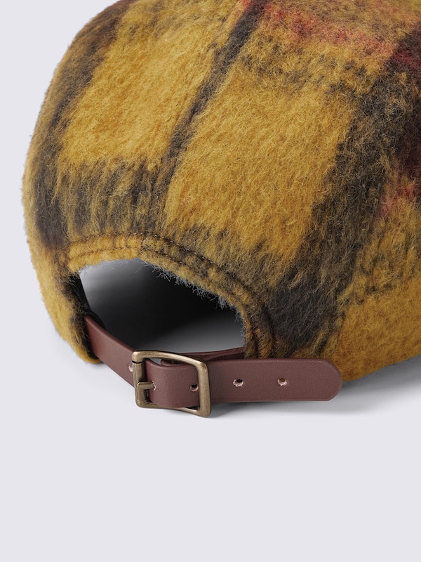 Shaggy Jet Cap | CL