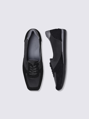 Square Toe Sneakers | CL