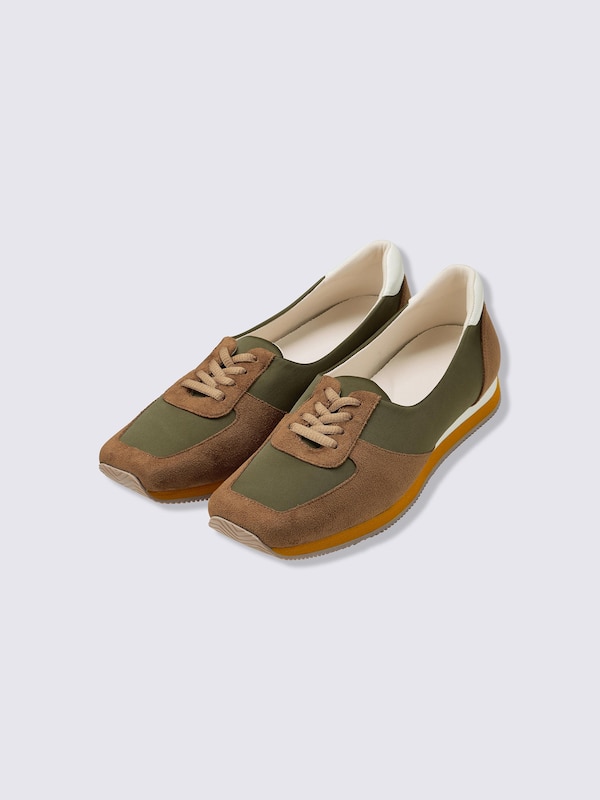Square Toe Sneakers | CL