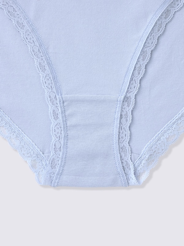 Regular Shorts | CZ
