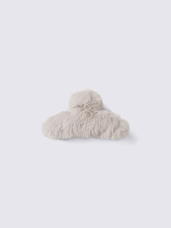 Fluffy Hair Clip | PF