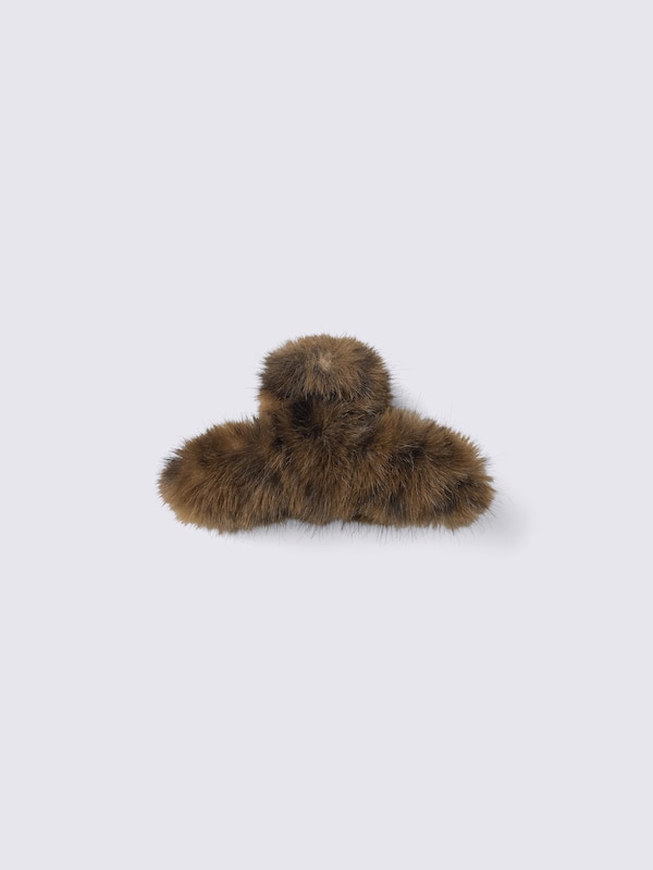 Fluffy Hair Clip | PF