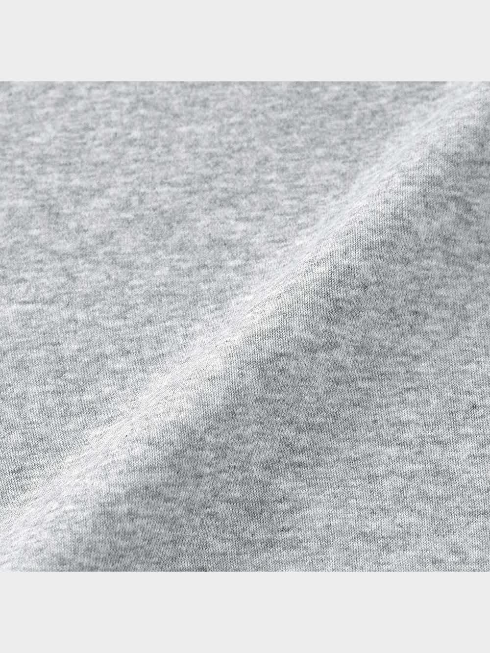 GU公式 | オーバーサイズスウェットプルオーバー(長袖)