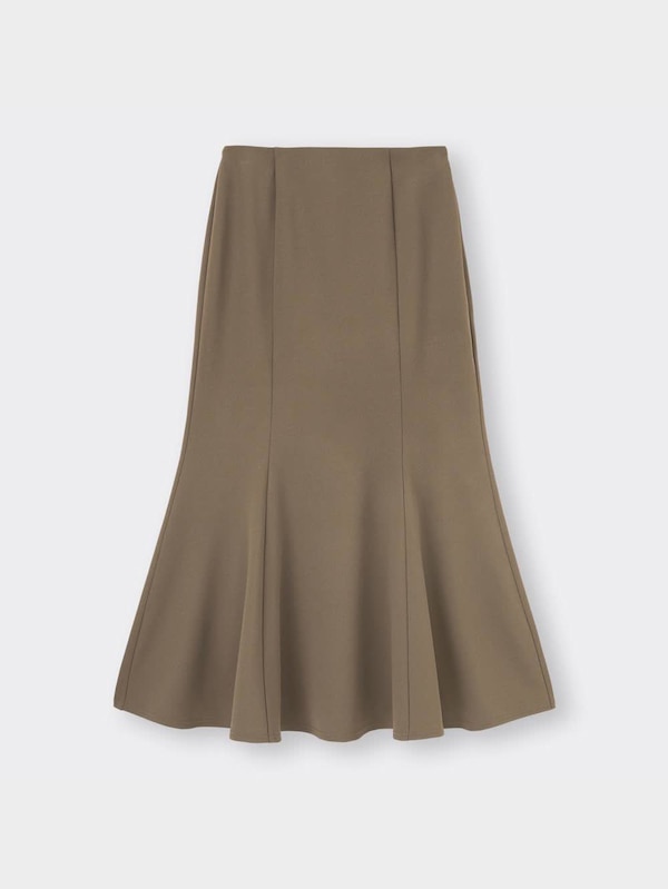 カットソーマーメイドロングスカート